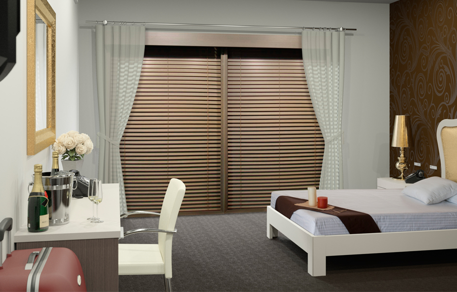 HOTEL VENETIAN BLIND